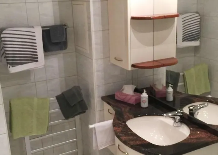 Poli By Interhome Zweisimmen